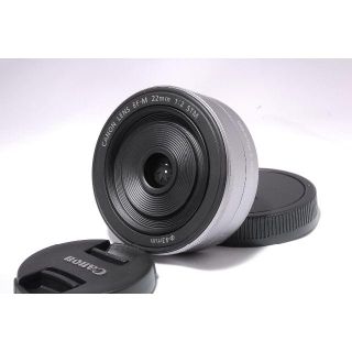 キヤノン(Canon)の新品★Canon EF-M 22mm STM シルバー★人気の単焦点レンズ(レンズ(単焦点))