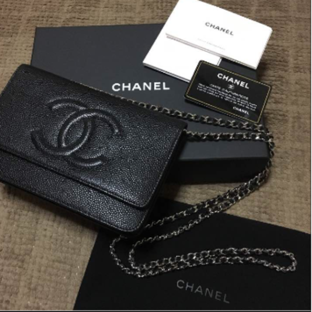 CHANEL - もも
