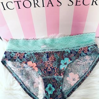 ヴィクトリアズシークレット(Victoria's Secret)のビクトリアシークレット ビクシー パンツ M(ショーツ)