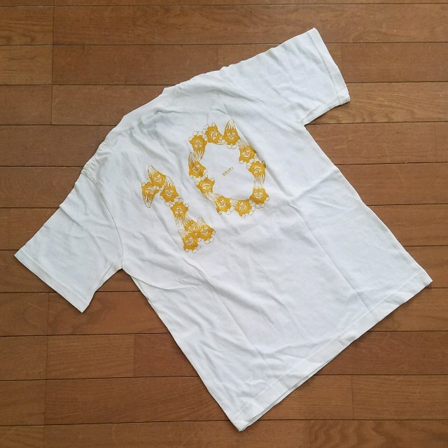 AHCAHCUM.muchacha(アチャチュムムチャチャ)のムチャチャ あちゃちゅむ 10周年記念 Tシャツ 大人サイズ レディースのトップス(Tシャツ(半袖/袖なし))の商品写真