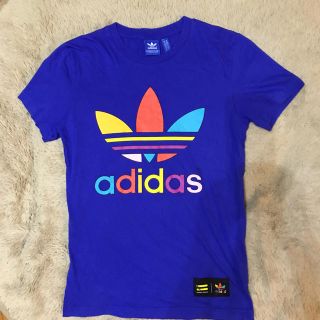 アディダス(adidas)のアディダス Tシャツ(Tシャツ/カットソー(半袖/袖なし))