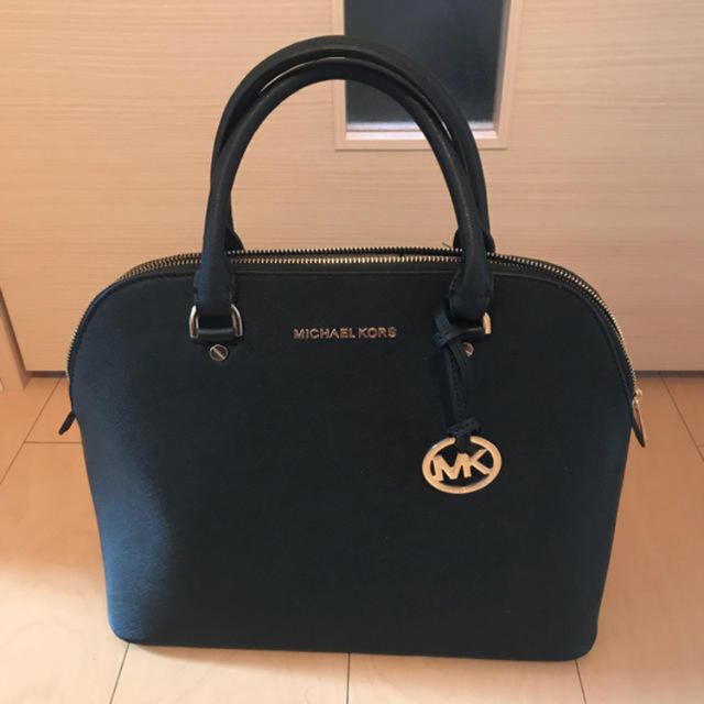 Michael Kors(マイケルコース)のゆっこ様専用 レディースのバッグ(ハンドバッグ)の商品写真