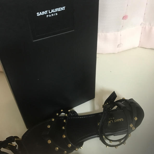 Saint Laurent(サンローラン)のSAINT LAURENT スタッズサンダル レディースの靴/シューズ(サンダル)の商品写真