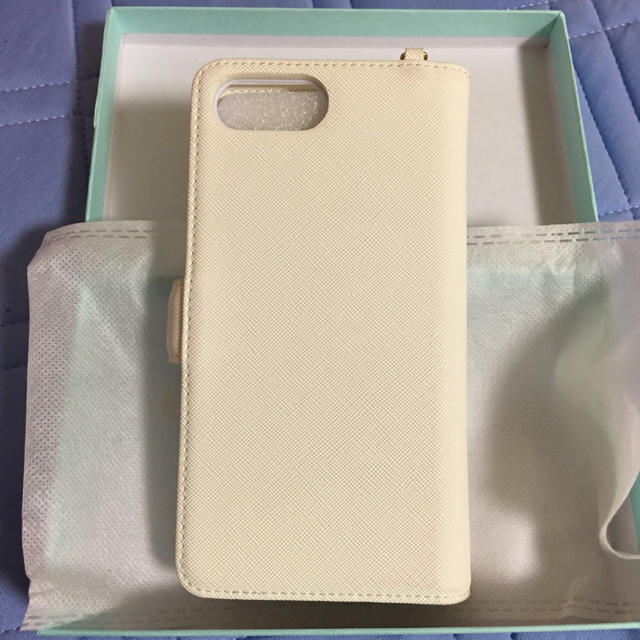 Samantha Thavasa Petit Choice(サマンサタバサプチチョイス)の【中古】サマンサタバサプチチョイス☆iPhoneケース(プラス用) スマホ/家電/カメラのスマホアクセサリー(モバイルケース/カバー)の商品写真