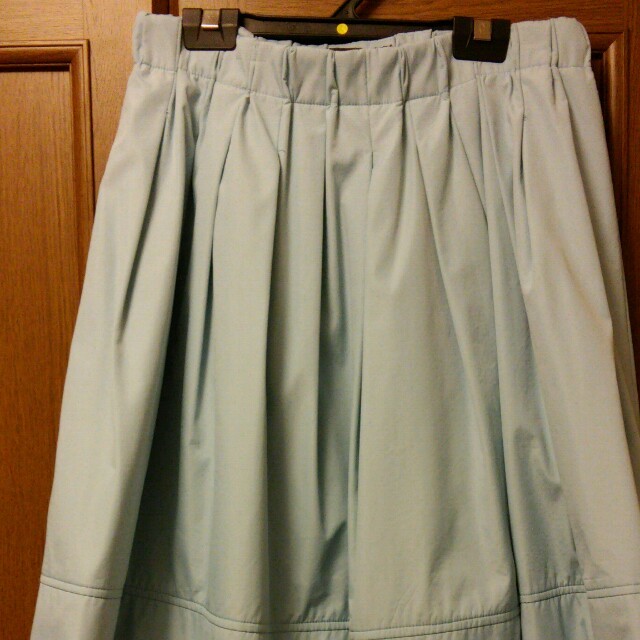 FOXEY(フォクシー)のフォクシー水色スカート レディースのスカート(ひざ丈スカート)の商品写真