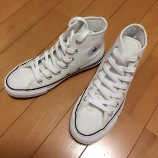 コンバース(CONVERSE)の処分値下げ!!CONVERSEﾁｬｯｸﾃｲﾗｰ♡ﾎﾜｲﾄ22(スニーカー)