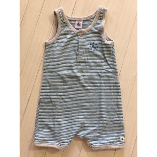 プチバトー(PETIT BATEAU)のボーダー ノースリーブロンパース 12m 74cm(ロンパース)