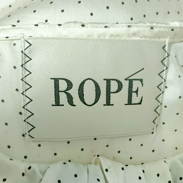 ROPE’(ロペ)のロペ レディース ドット柄カットソー フリーサイズ レディースのトップス(シャツ/ブラウス(半袖/袖なし))の商品写真