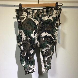 ダブルジェーケー(wjk)の【新品】daboro x wjkコラボ！リネンシワ加工 ショートパンツ Sサイズ(ショートパンツ)