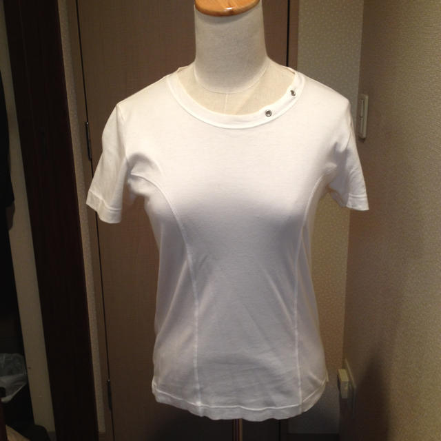 LOUIS VUITTON(ルイヴィトン)のTシャツ レディースのトップス(Tシャツ(半袖/袖なし))の商品写真