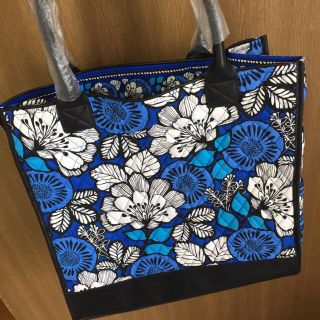 ヴェラブラッドリー(Vera Bradley)のベラブラッドリー（Vera Bradley）の大きめBOXYトート(トートバッグ)