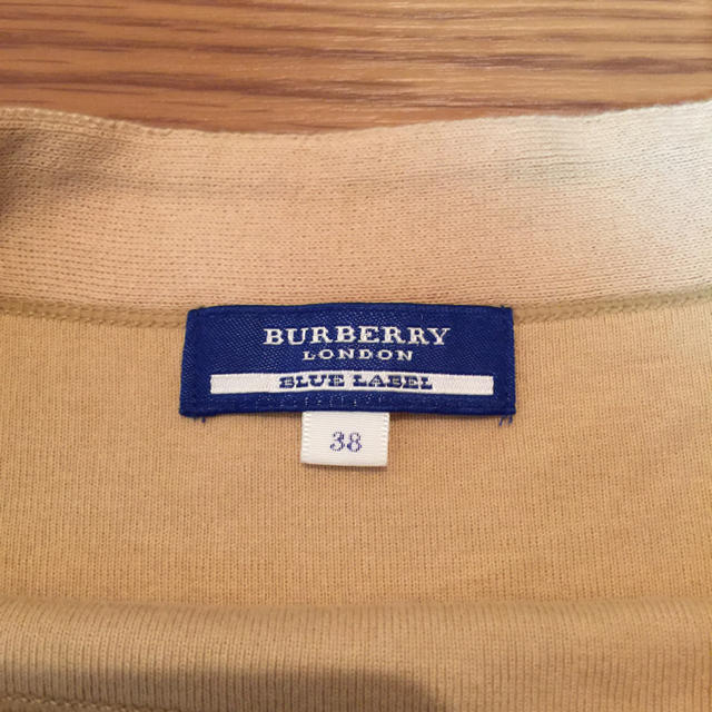 BURBERRY(バーバリー)の【タイムセール】BURBERRY 半袖 ベージュ カットソー レディースのトップス(カットソー(半袖/袖なし))の商品写真