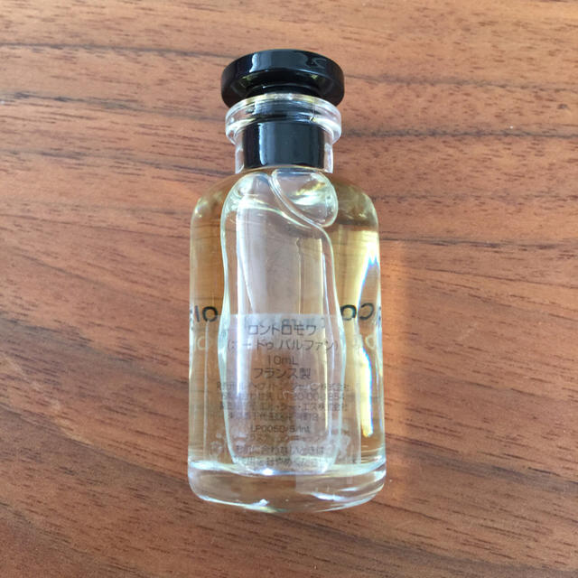 LOUIS VUITTON(ルイヴィトン)のルイヴィトン 香水 コントロモワ 決定済 コスメ/美容の香水(香水(女性用))の商品写真