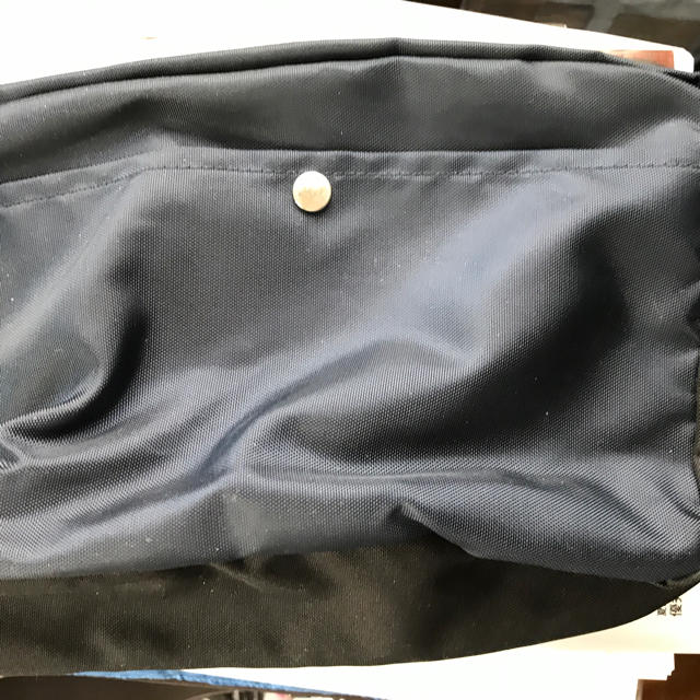 adidas(アディダス)のアディダスのバック メンズのバッグ(ショルダーバッグ)の商品写真