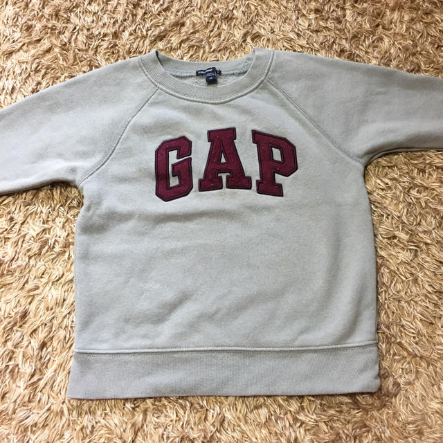 GAP(ギャップ)のGAP トレーナー キッズ/ベビー/マタニティのキッズ服男の子用(90cm~)(Tシャツ/カットソー)の商品写真