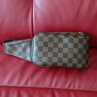 ルイヴィトン(LOUIS VUITTON)の★ルイヴィトン★(ウエストポーチ)