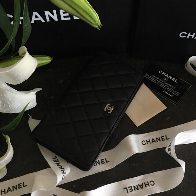 日本最大のブランド CHANEL シャネルの素敵なマトラッセ長財布 財布