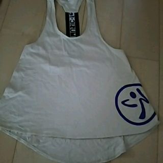 ズンバ(Zumba)の美品！！ズンバ Aラインタンクトップ(タンクトップ)