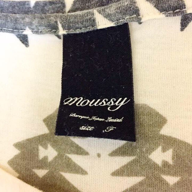 moussy(マウジー)の美品⭕️moussy エスニック ロングTシャツ レディースのトップス(Tシャツ(半袖/袖なし))の商品写真