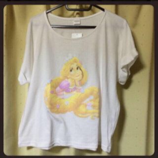 ディズニー(Disney)のラプンツェル♡ドルマンTシャツ ホワイト(Tシャツ(半袖/袖なし))