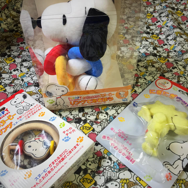 Snoopy スヌーピー 赤ちゃん ベビー おもちゃ 3点セットの通販 By Joe0717 S Shop スヌーピーならラクマ