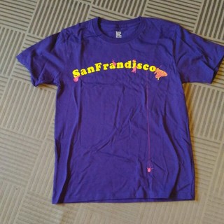 グラニフ(Design Tshirts Store graniph)の新品未使用品　Tシャツ　紫色(Tシャツ(半袖/袖なし))