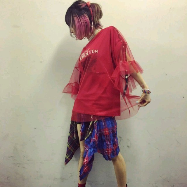 ☆jouetie☆フリルスリーブリメイクTシャツ | フリマアプリ ラクマ