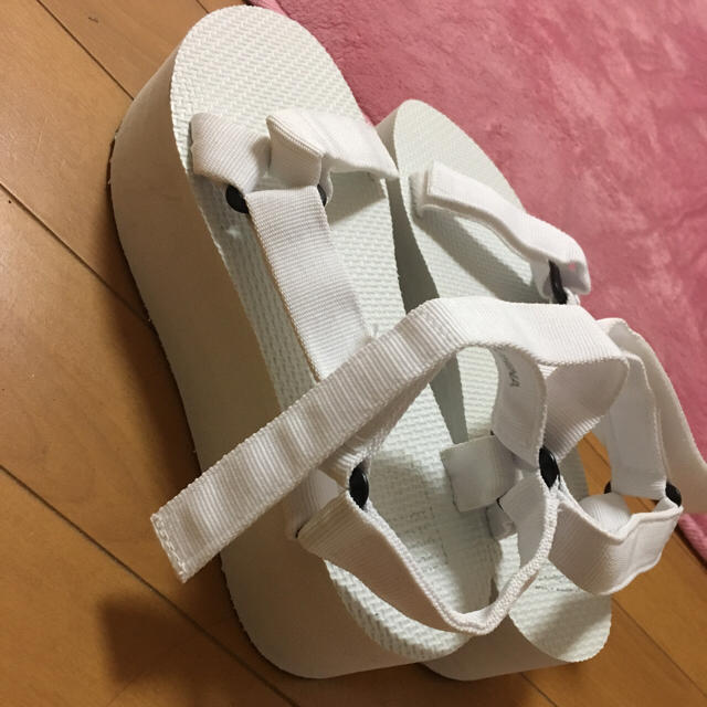 Teva(テバ)のteva風スポーツサンダル♡Lサイズ24センチ〜 レディースの靴/シューズ(サンダル)の商品写真