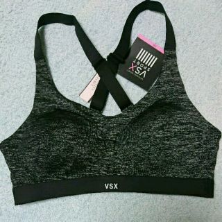 ヴィクトリアズシークレット(Victoria's Secret)の【32B】Victorias Secret新品スポーツブラ(ウェア)