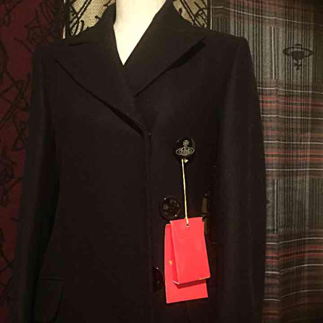 Vivienne Westwood(ヴィヴィアンウエストウッド)のVivienne Westwood インポート コート レディースのジャケット/アウター(ロングコート)の商品写真