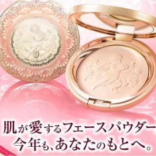 カネボウ(Kanebo)の３回使用のみ♡全てトワニー版正規品♡定価12960円♡ミラノコレクション☆箱付き(フェイスパウダー)