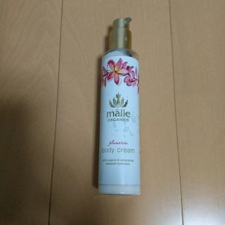 マリエオーガニクス(Malie Organics)の【ハルミョル様専用】malie ボディークリーム☆プルメリア☆(ボディクリーム)