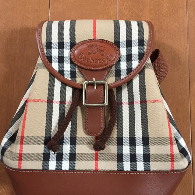 BURBERRY - バーバリーミニリュックの通販 by サラ☆彡|バーバリー