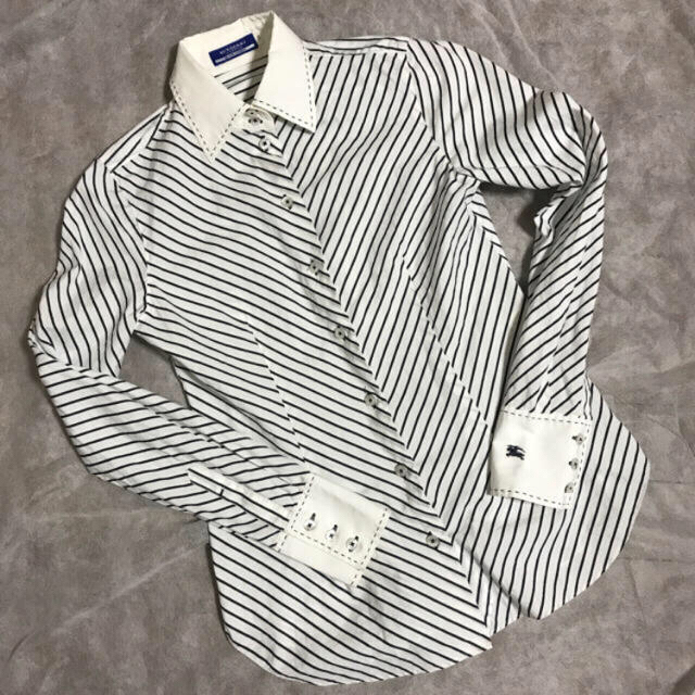 BURBERRY(バーバリー)の【SALE】バーバリーストライプシャツ  BURBERRY BLUE LABEL レディースのトップス(シャツ/ブラウス(長袖/七分))の商品写真