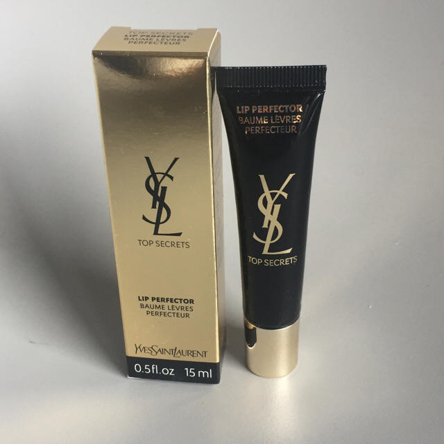 Yves Saint Laurent Beaute(イヴサンローランボーテ)のイヴ・サンローラン リップ美容液 新品 コスメ/美容のスキンケア/基礎化粧品(リップケア/リップクリーム)の商品写真