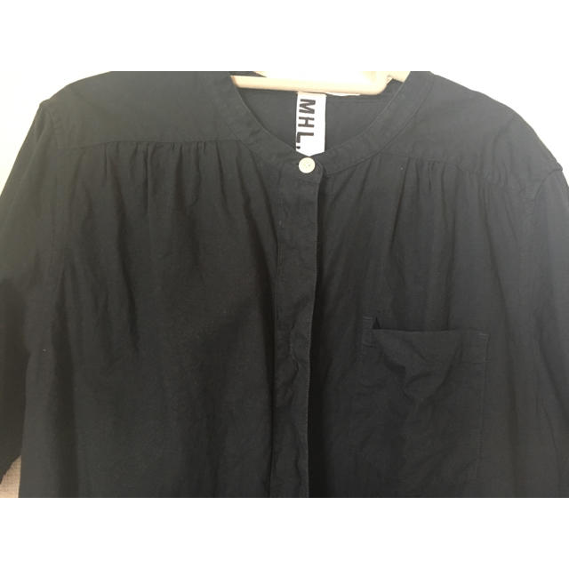 MARGARET HOWELL(マーガレットハウエル)のMHL ノーカラーシャツ レディースのトップス(シャツ/ブラウス(半袖/袖なし))の商品写真