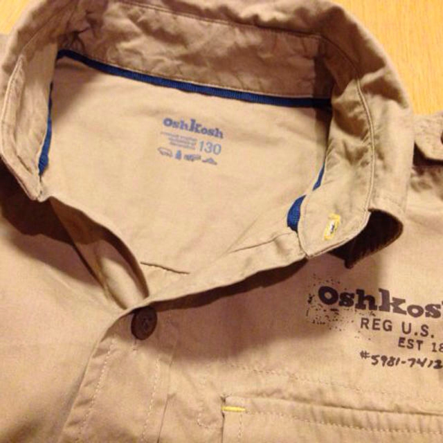 OshKosh(オシュコシュ)のOshKosh 長袖シャツ(130) キッズ/ベビー/マタニティのキッズ服男の子用(90cm~)(その他)の商品写真