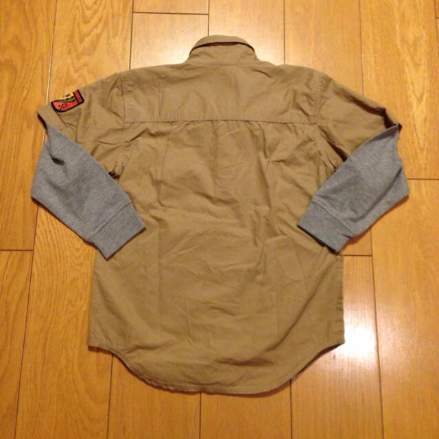 OshKosh(オシュコシュ)のOshKosh 長袖シャツ(130) キッズ/ベビー/マタニティのキッズ服男の子用(90cm~)(その他)の商品写真