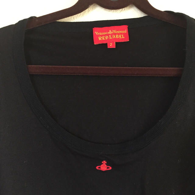 Vivienne Westwood(ヴィヴィアンウエストウッド)のViviene Westwood Tシャツ レディースのトップス(Tシャツ(長袖/七分))の商品写真