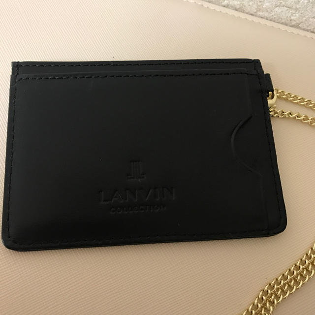 LANVIN en Bleu(ランバンオンブルー)のランバンオンブルー♡パスケース レディースのファッション小物(名刺入れ/定期入れ)の商品写真