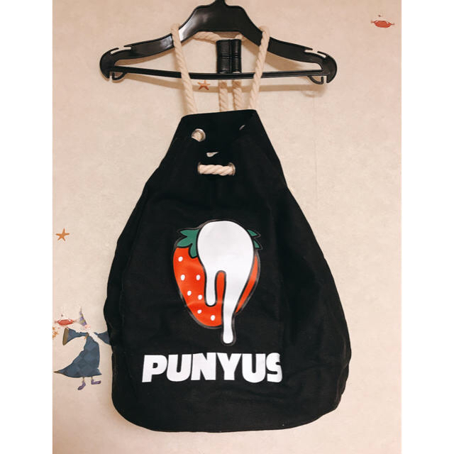 PUNYUS(プニュズ)のpunyus 練乳いちご バッグ レディースのバッグ(リュック/バックパック)の商品写真