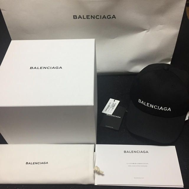 Balenciaga(バレンシアガ)のagp0510様専用 本物保証 バレンシアガ キャップ 新品未使用 ブラック レディースの帽子(キャップ)の商品写真