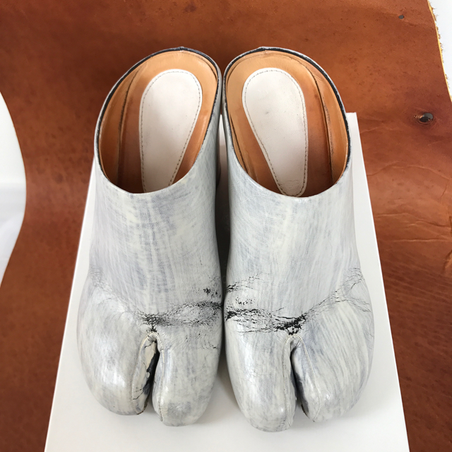 Maison Martin Margiela(マルタンマルジェラ)の値下げ Maison Martin Margiela マルジェラ 希少 足袋サボ レディースの靴/シューズ(その他)の商品写真