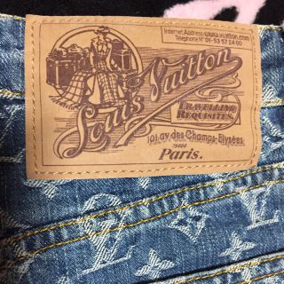 ショッピング価格 - miu miu様専用ルイヴィトン ジーンズ ジーパン