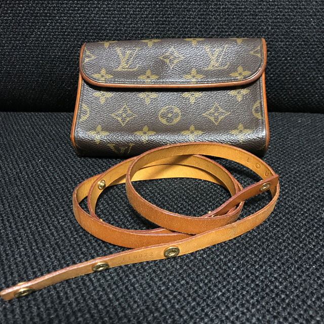 LOUIS VUITTON(ルイヴィトン)のルイヴィトン ウエストポーチ レディースのバッグ(ボディバッグ/ウエストポーチ)の商品写真