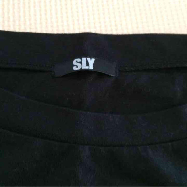 SLY(スライ)のスライ sly 無地  レディースのトップス(Tシャツ(半袖/袖なし))の商品写真