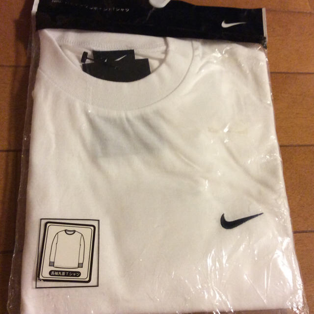 NIKE(ナイキ)のナイキ長袖Tシャツ140cm キッズ/ベビー/マタニティのキッズ服男の子用(90cm~)(Tシャツ/カットソー)の商品写真