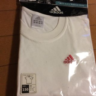 アディダス(adidas)のアディダスTシャツ(Tシャツ/カットソー)