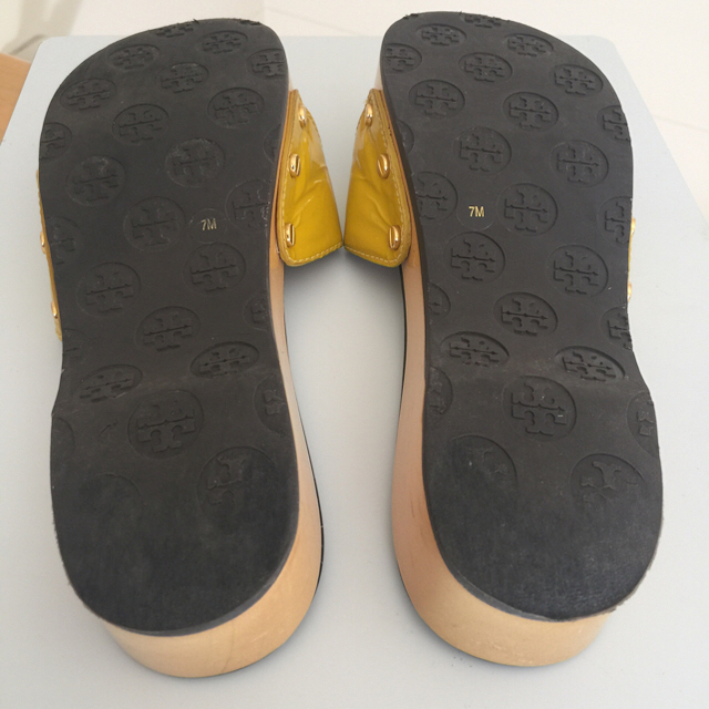 Tory Burch(トリーバーチ)のトリーバーチ サンダル  レディースの靴/シューズ(サンダル)の商品写真