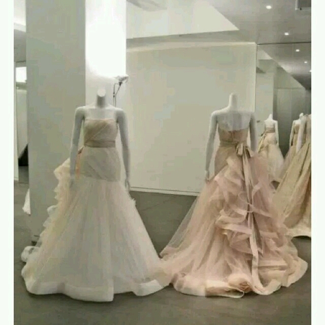 ウェディングドレス white by vera wang-